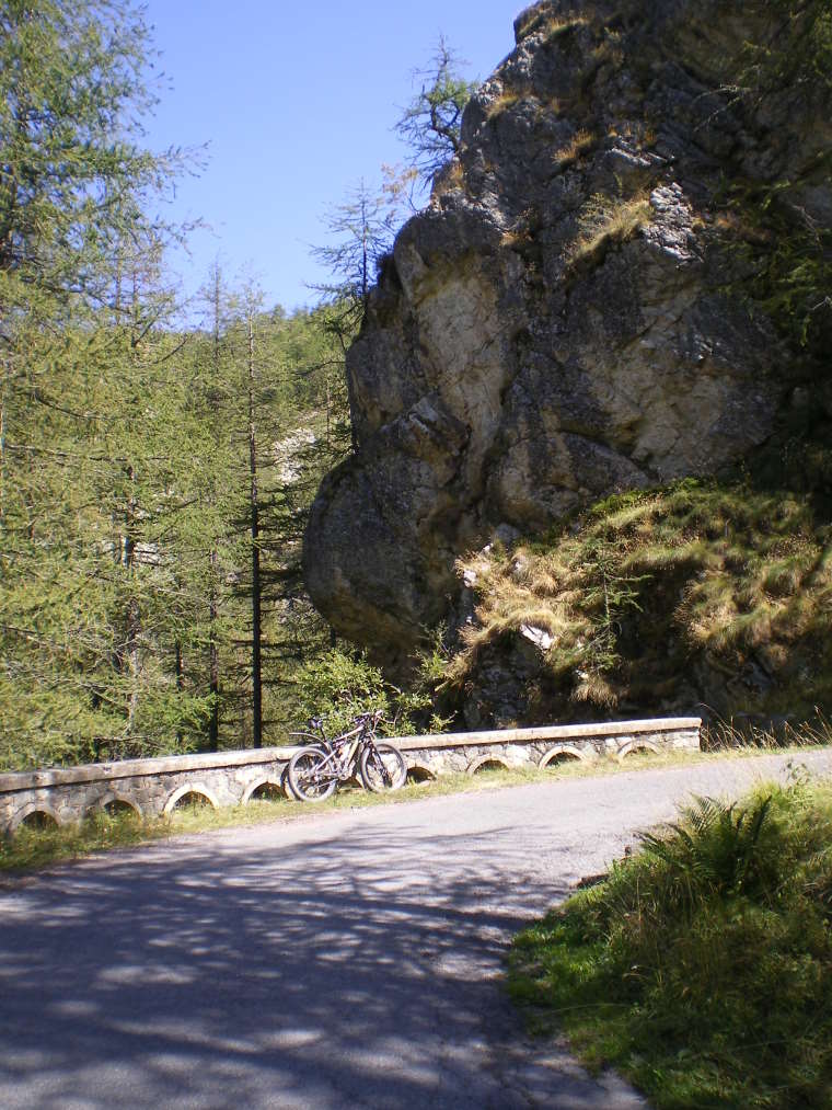 zum Col d' Esischie
